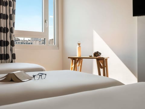 In-room safe, soundproofing, WiFi (free), individually furnished