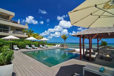 Sundeck