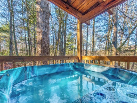 Studio (2 Bedrooms) | Property amenity