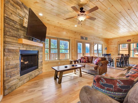 Studio (5 Bedrooms) | Property amenity