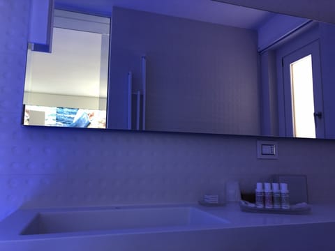 Superior Double Room | Bathroom | Shower, designer toiletries, hair dryer, bathrobes