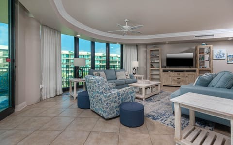 Phoenix on the Bay 1332, Orange Beach, Alabama, bay view, 3 bedroom condominium on the 3rd floor