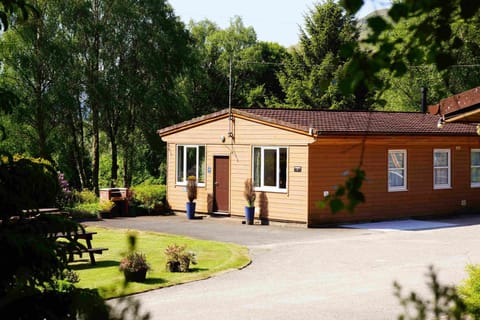 Chestnut Lodge