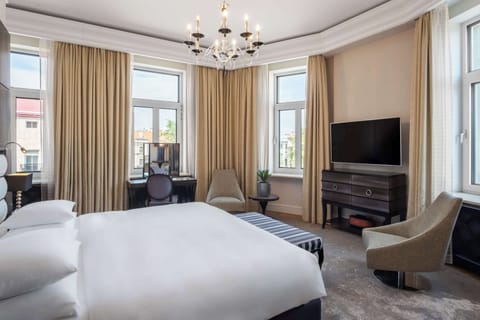 Presidential Suite, 1 King Bed | Frette Italian sheets, premium bedding, down comforters, pillowtop beds