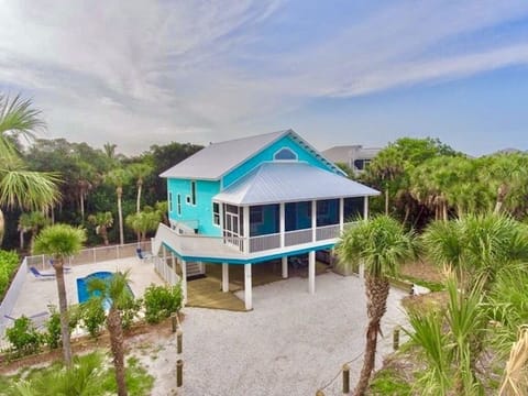 Double size lot in secluded cul de sac