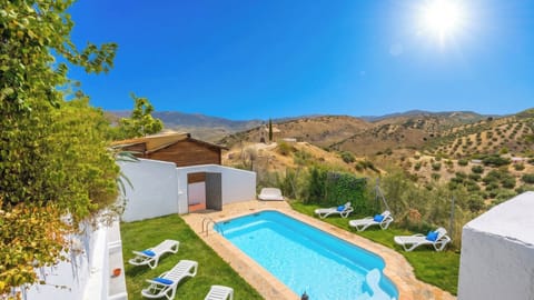 Dehesa de las Casas Algarinejo by Ruralidays