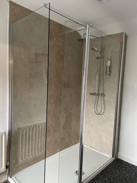 Double Room, Ensuite | Bathroom