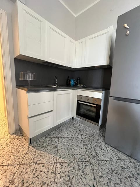 Condo | Private kitchen | Cookware/dishes/utensils