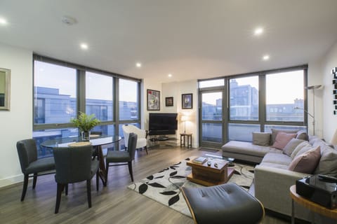 Apartment (1 Bedroom) | Living area | Flat-screen TV