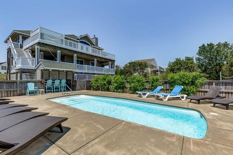 Private Pool Area
