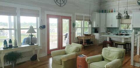 Open floor plan, view into the kitchen