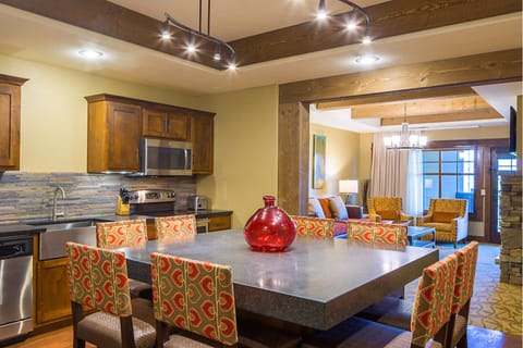 Microwave, coffee/tea maker