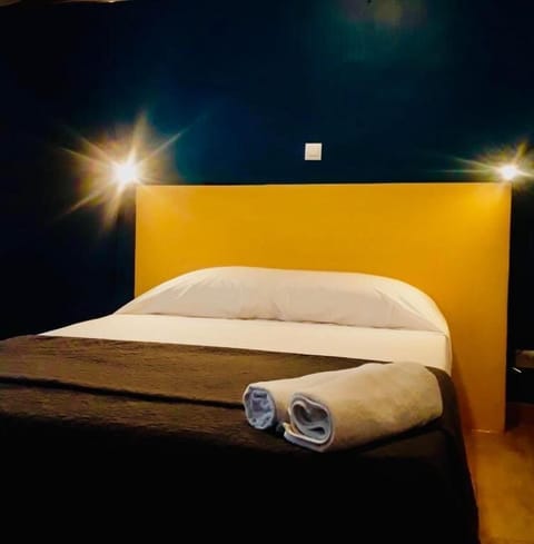 Standard Single Room | Desk, blackout drapes, rollaway beds (surcharge), WiFi (free)