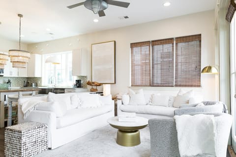 First Floor: Living room