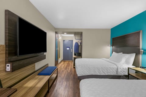 Room, 2 Queen Beds | Free WiFi, bed sheets