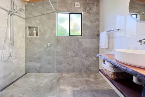 Beautifully renovated bathrooms