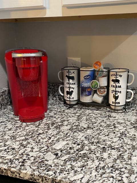 Keurig machine and starter set of coffee provided