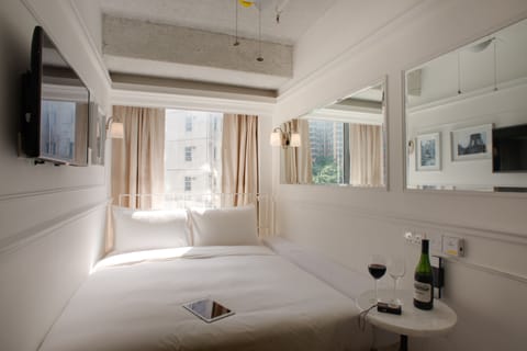 Run of House | Free WiFi, bed sheets