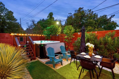 The front yard paradise