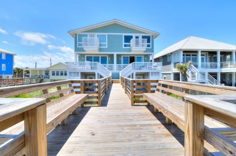 Lilypad B-View from Beach Access