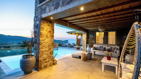 Deluxe House, 1 Bedroom, Kitchenette, Pool View | Private pool