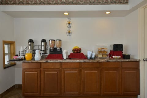 Free daily on-the-go breakfast