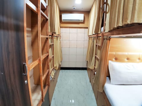 Basic Shared Dormitory, Men only | Free WiFi