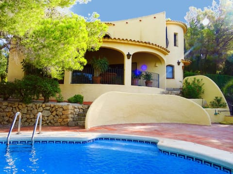 Casa Kirbo - 1