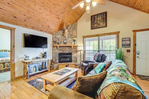 Branson West Vacation Rental Cabin | 2BR | 2BA | 1,160 Sq Ft | Stairs Required