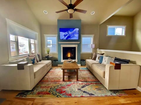 Living Room with Gas Fireplace and Smart TV