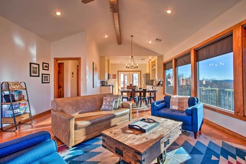 Medicine Park Vacation Rental | 2BR | 2BA | 1,300 Sq Ft | Steps Required