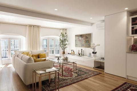 Deluxe Apartment | Living area | LED TV, video-game console, DVD player, computer