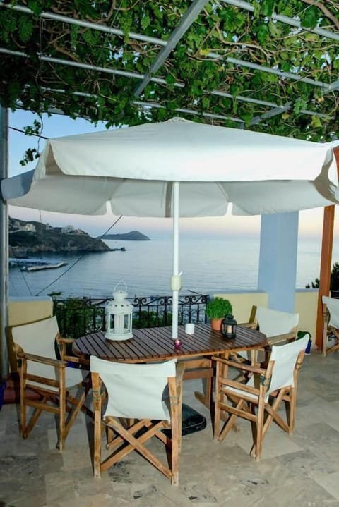 Two Bedroom Studio for 2 adults and 2 children (Sea View) | Terrace/patio
