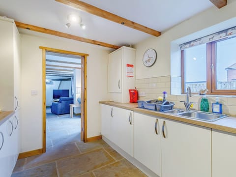 Kitchen | Barn View, Clay Cross