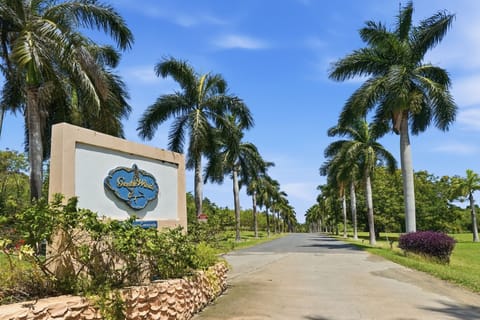 Entrance to Gentle Winds