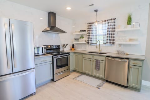 Fully stocked kitchen with everything you need