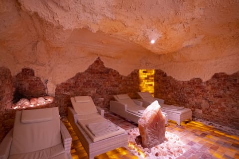 Sauna, body treatments, aromatherapy, body wraps, body scrubs, facials