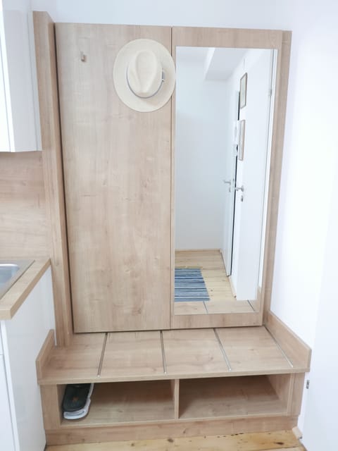 Comfort Condo | Living area | Flat-screen TV, heated floors