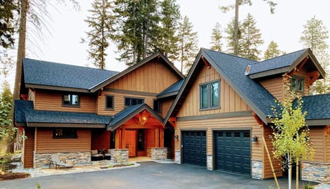 Great location - central within the resort - 16th Hole Prospector Golf Course