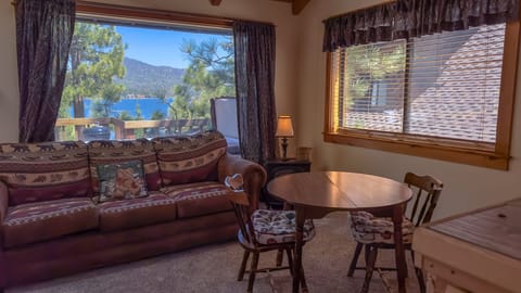Lake Views - Private lakefront Suite Located above the garage with King Bed, Full Bath and small Kitchenette