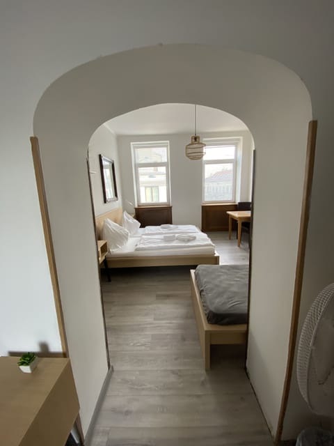 Apartment, 2 Bedrooms (Nr. 2) | Desk, laptop workspace, free cribs/infant beds, free WiFi