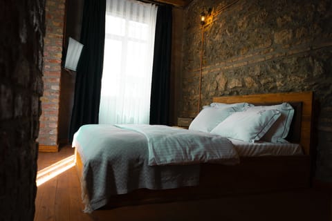Frette Italian sheets, premium bedding, down comforters