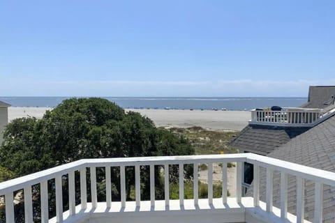 Port O Call C302, Isle of Palms (1)