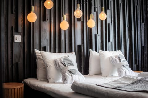 Superior Room, 1 Double Bed, Non Smoking | Desk, laptop workspace, blackout drapes, cribs (surcharge)