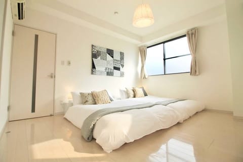 Condo, 2 Bedrooms (301) | Individually decorated, individually furnished, desk, laptop workspace