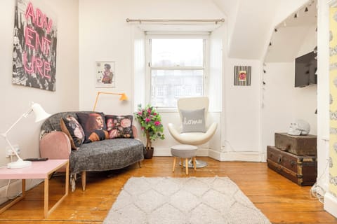 Apartment | 1 bedroom, soundproofing, iron/ironing board, free cribs/infant beds