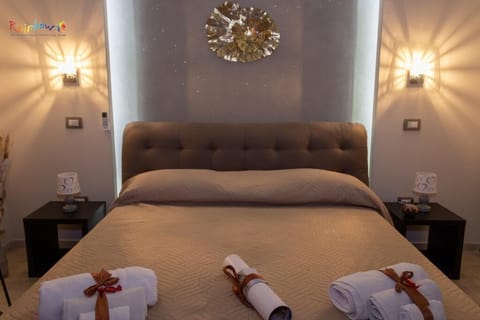 Double Room (Centro Città) | Individually decorated, individually furnished, free WiFi, bed sheets