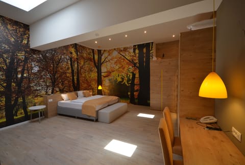 Classic Quadruple Room, Private Bathroom | Select Comfort beds, in-room safe, blackout drapes, soundproofing