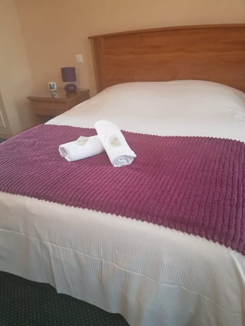 Egyptian cotton sheets, premium bedding, down comforters