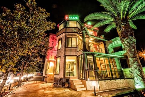 Front of property - evening/night